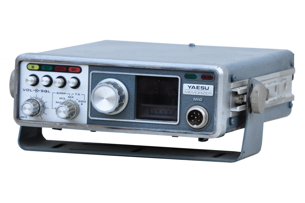 VHF Radio Yaesu FT-227